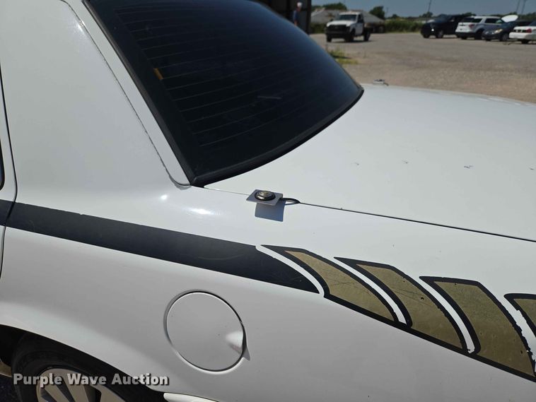 image for item EW0431 2010 Ford Crown Victoria Police Inetceptor 