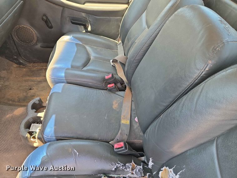 image for item EW0433 2003 Chevrolet Silverado 1500 pickup truck