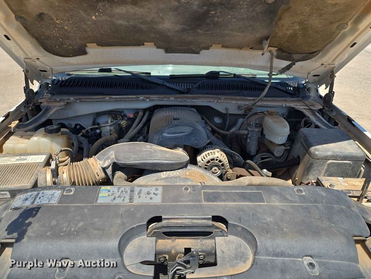 image for item EW0433 2003 Chevrolet Silverado 1500 pickup truck