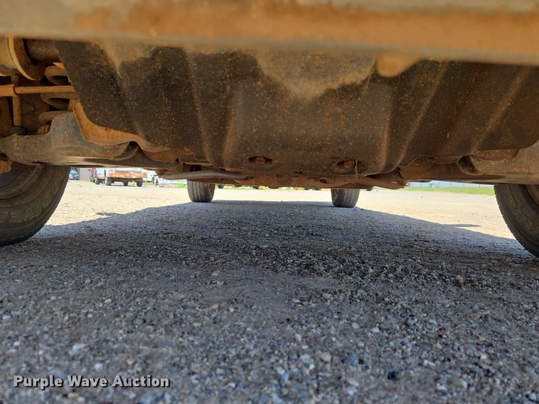 image for item EW0433 2003 Chevrolet Silverado 1500 pickup truck