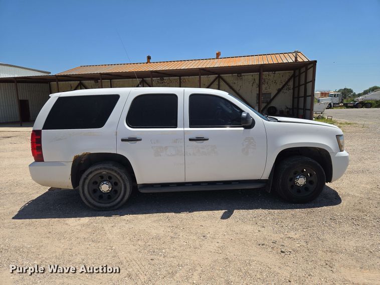 image for item EW0435 2010 Chevrolet Tahoe SUV