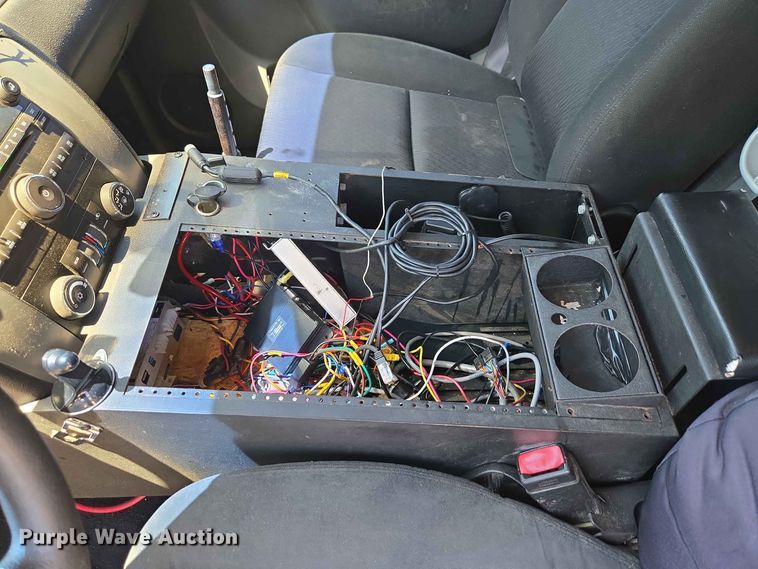 image for item EW0435 2010 Chevrolet Tahoe SUV