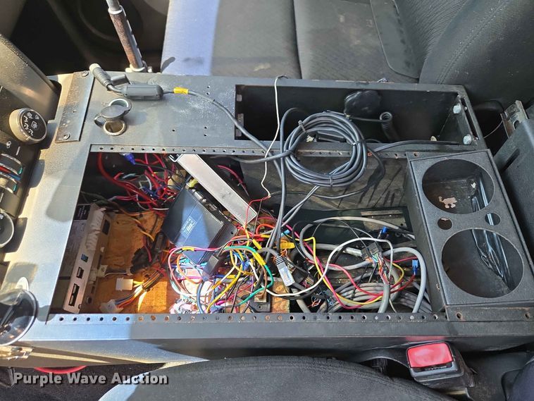 image for item EW0435 2010 Chevrolet Tahoe SUV