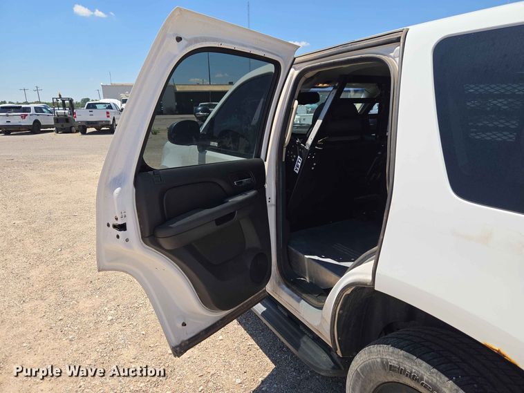 image for item EW0435 2010 Chevrolet Tahoe SUV