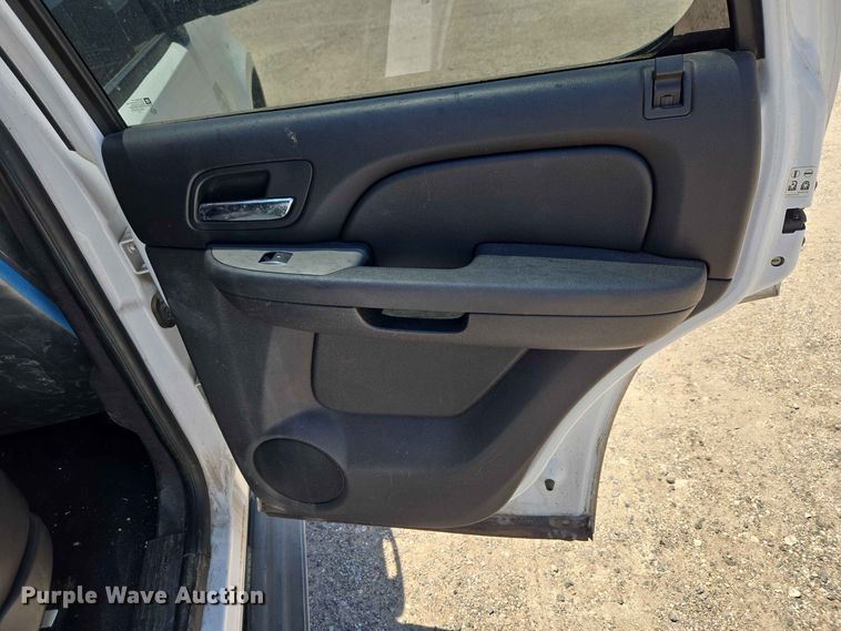image for item EW0435 2010 Chevrolet Tahoe SUV