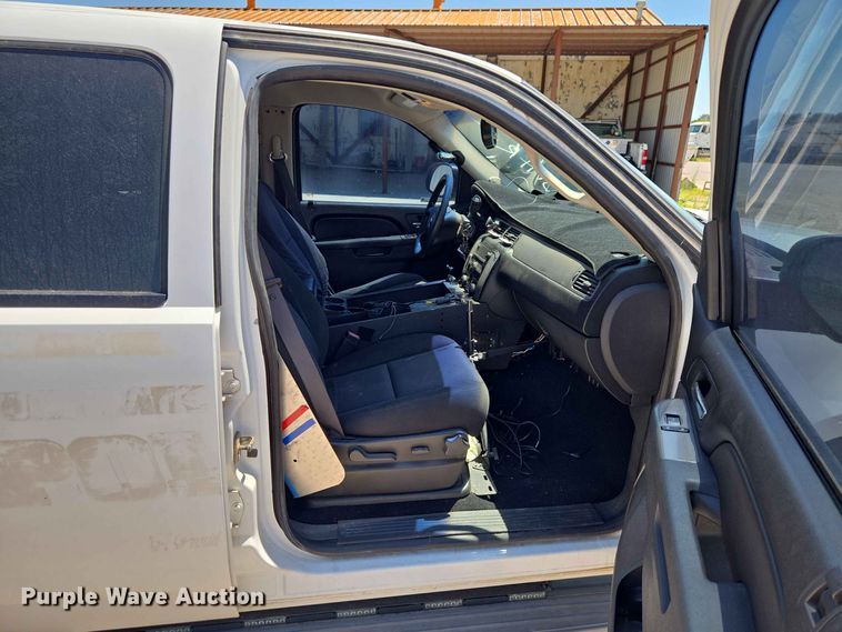 image for item EW0435 2010 Chevrolet Tahoe SUV