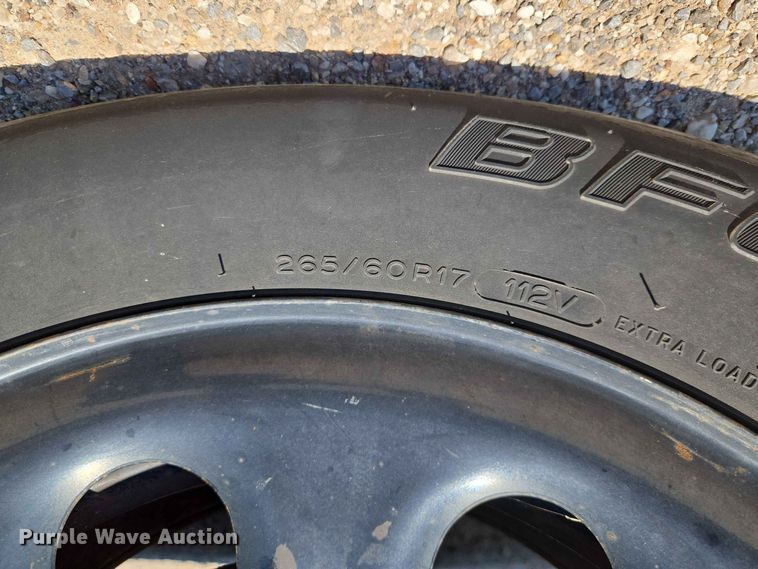 image for item EW0435 2010 Chevrolet Tahoe SUV
