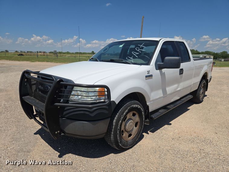image for item EW0436 2005 Ford F150 Ext. Cab pickup truck