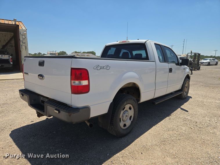 image for item EW0436 2005 Ford F150 Ext. Cab pickup truck