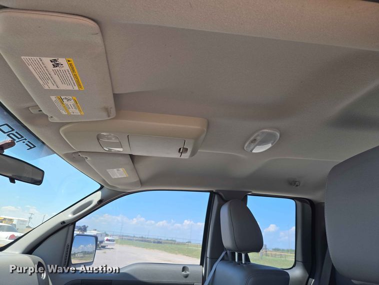 image for item EW0436 2005 Ford F150 Ext. Cab pickup truck