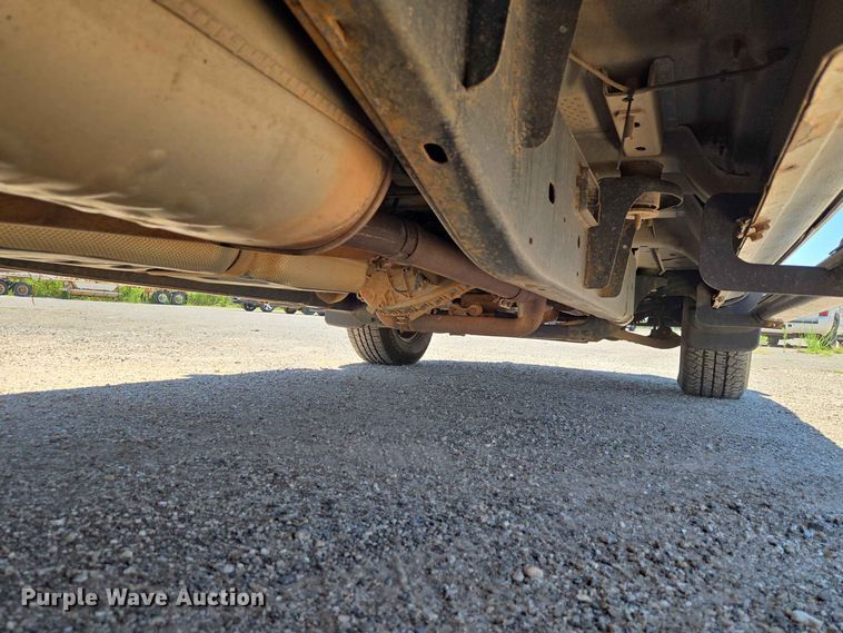 image for item EW0436 2005 Ford F150 Ext. Cab pickup truck