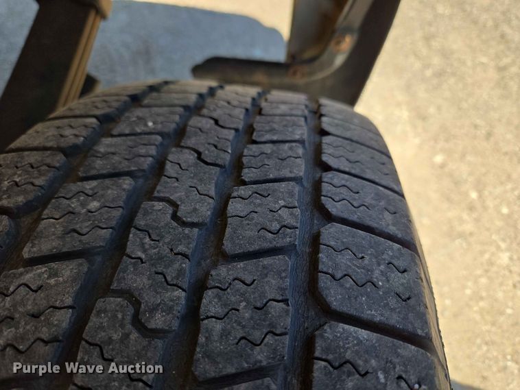 image for item EW0436 2005 Ford F150 Ext. Cab pickup truck