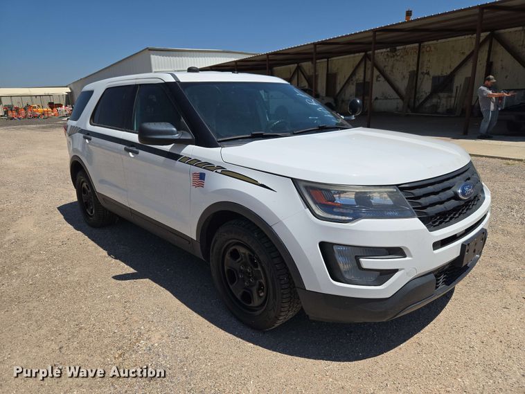 image for item EW0437 2017 Ford Explorer Police SUV