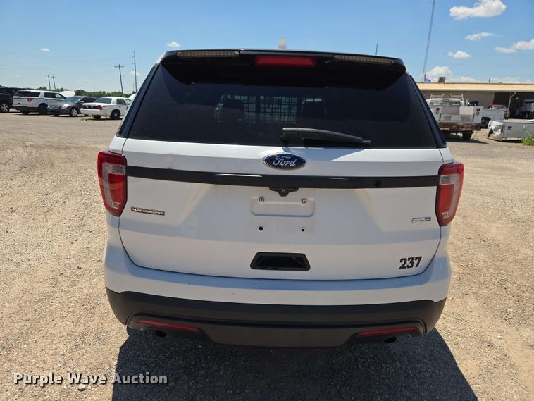 image for item EW0437 2017 Ford Explorer Police SUV