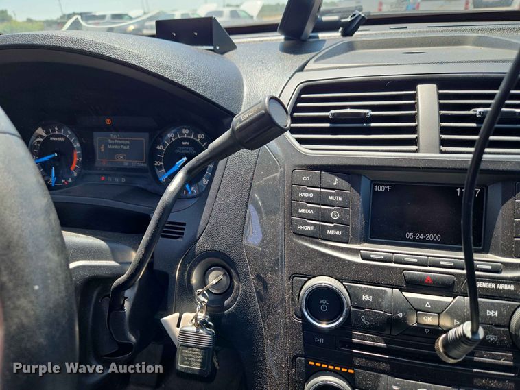 image for item EW0437 2017 Ford Explorer Police SUV