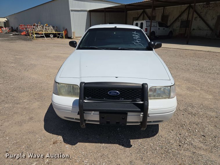 image for item EW0438 2007 Ford Crown Victoria Police Inetceptor 