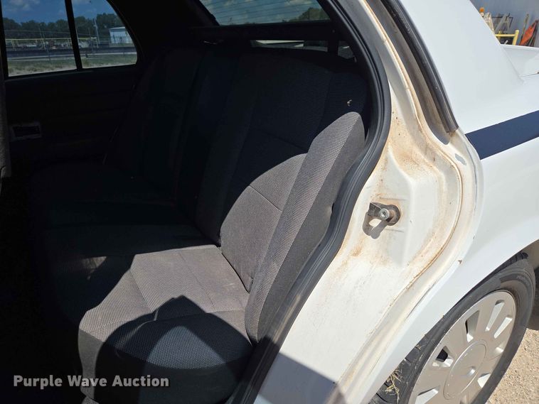 image for item EW0438 2007 Ford Crown Victoria Police Inetceptor 