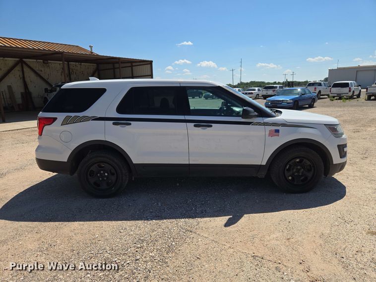 image for item EW0440 2016 Ford Explorer Police SUV