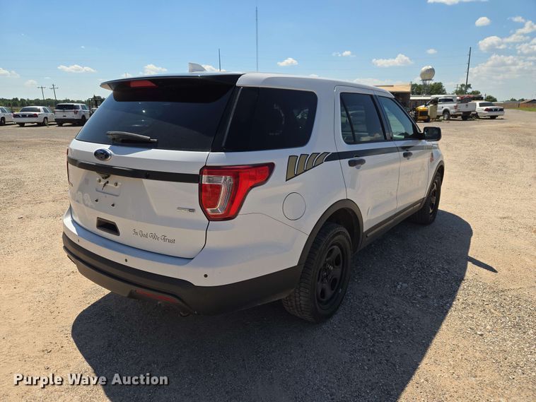 image for item EW0440 2016 Ford Explorer Police SUV