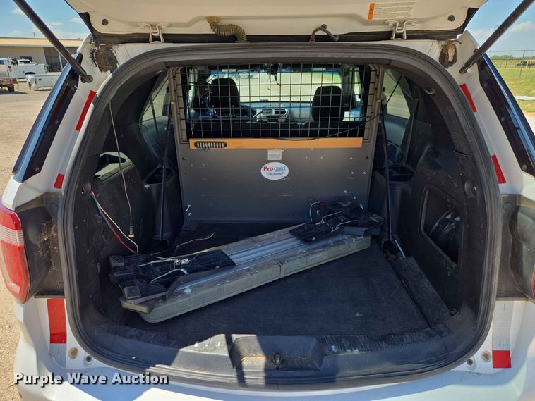 image for item EW0440 2016 Ford Explorer Police SUV