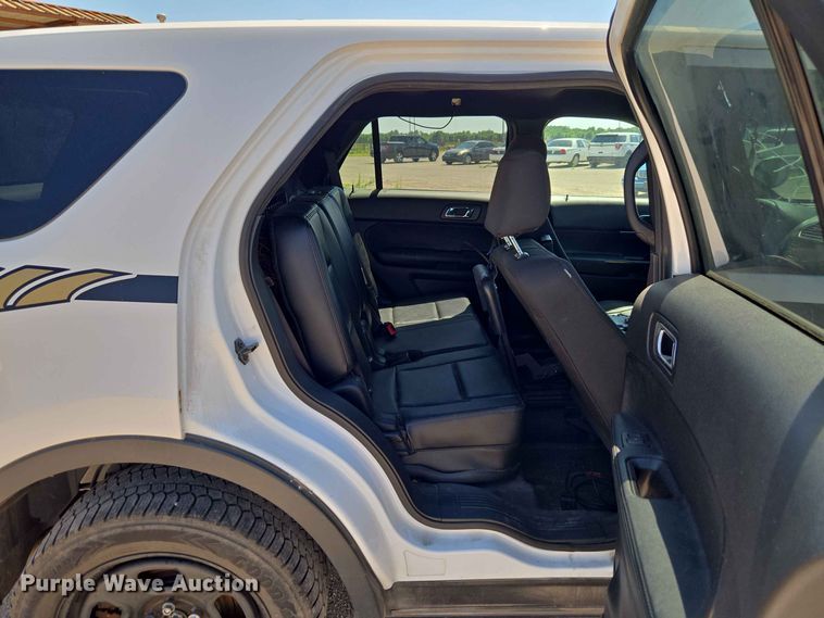 image for item EW0440 2016 Ford Explorer Police SUV