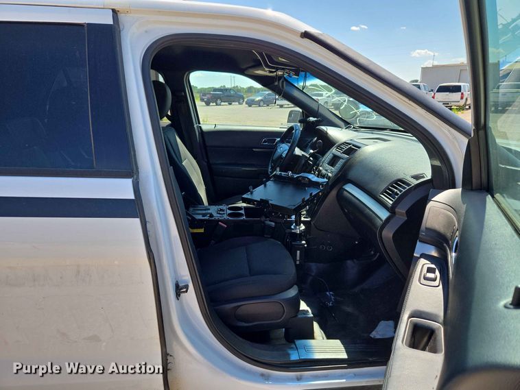 image for item EW0440 2016 Ford Explorer Police SUV