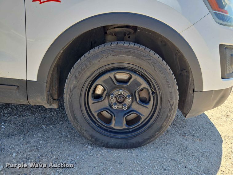 image for item EW0440 2016 Ford Explorer Police SUV