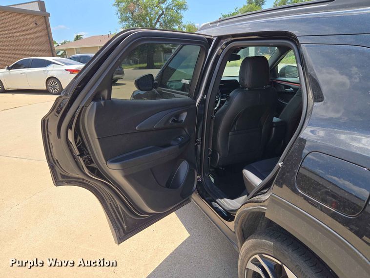 image for item EW0456 2024 Chevrolet Trailblazer RS SUV