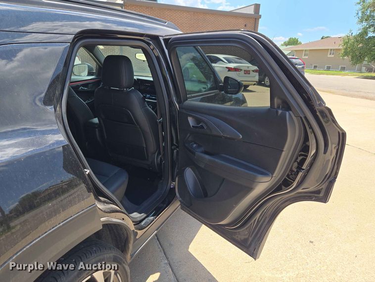 image for item EW0456 2024 Chevrolet Trailblazer RS SUV