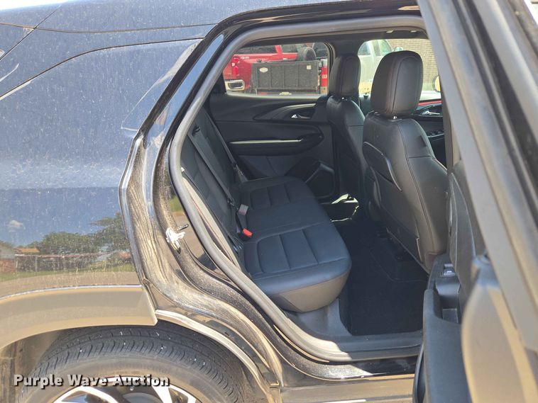 image for item EW0456 2024 Chevrolet Trailblazer RS SUV