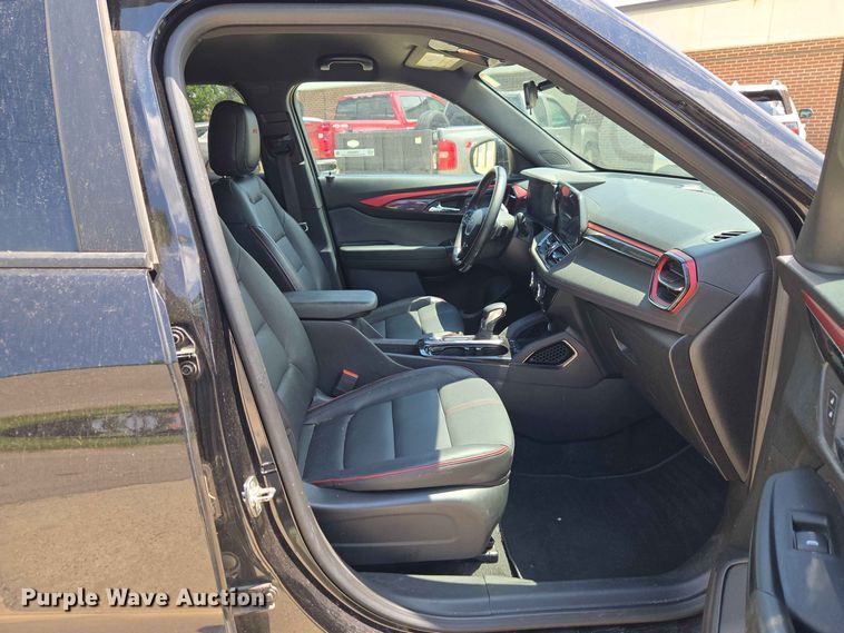 image for item EW0456 2024 Chevrolet Trailblazer RS SUV
