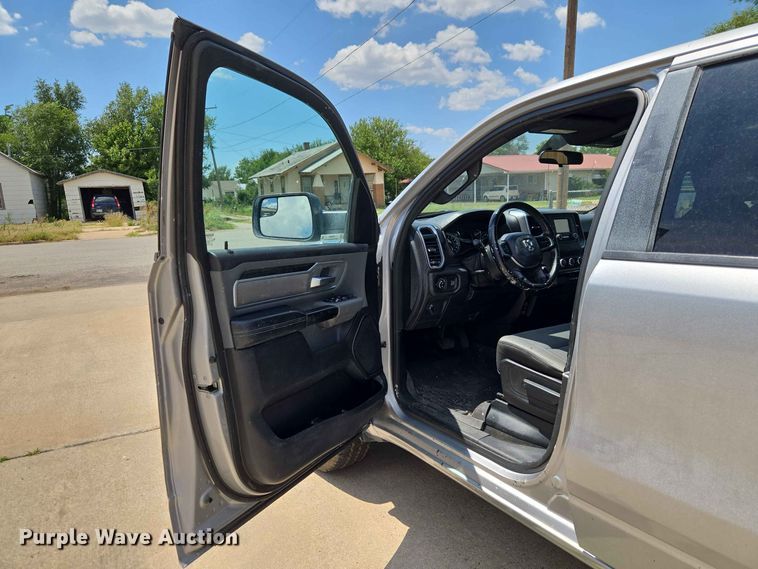 image for item EW0457 2021 RAM 1500 Bighorn Crew Cab pickup truck