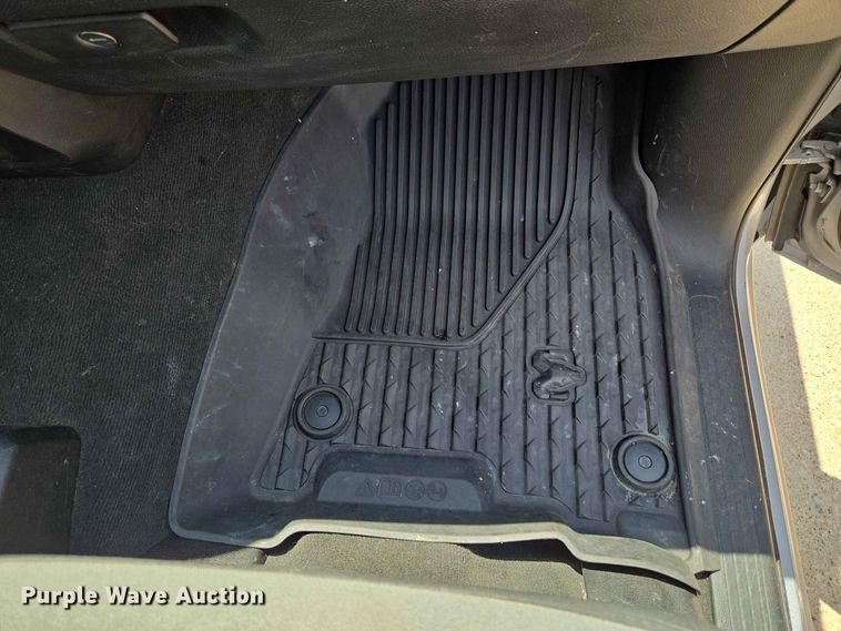 image for item EW0457 2021 RAM 1500 Bighorn Crew Cab pickup truck