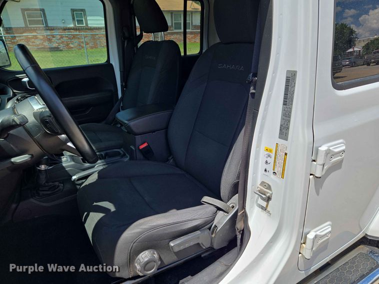 image for item EW0458 2020 Jeep Wrangler Unlimited Sahara SUV