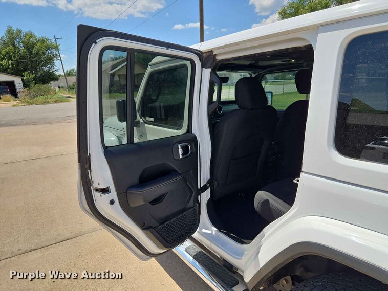 image for item EW0458 2020 Jeep Wrangler Unlimited Sahara SUV