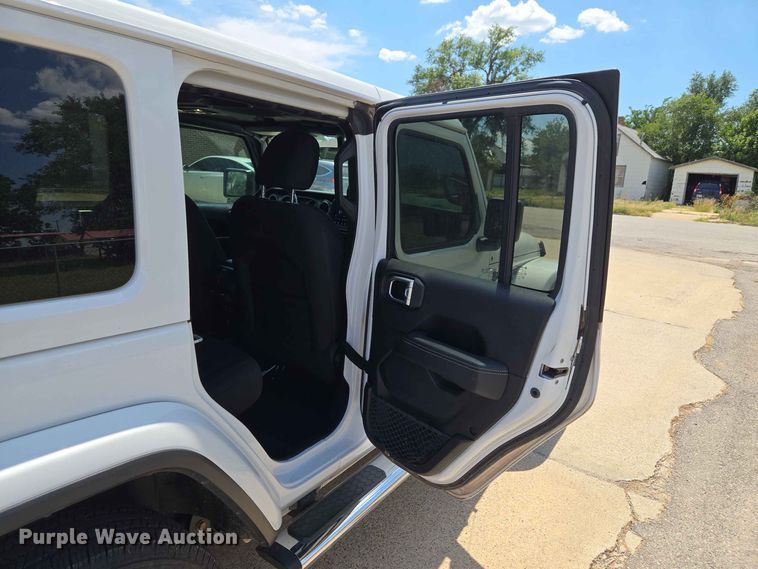 image for item EW0458 2020 Jeep Wrangler Unlimited Sahara SUV