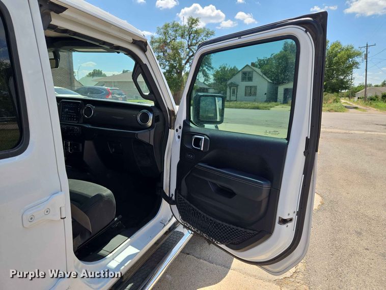 image for item EW0458 2020 Jeep Wrangler Unlimited Sahara SUV
