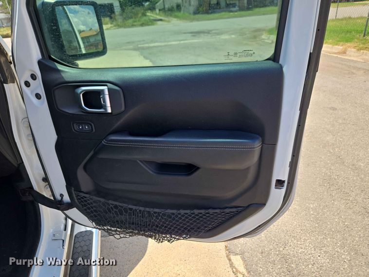 image for item EW0458 2020 Jeep Wrangler Unlimited Sahara SUV