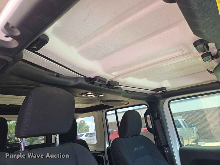 image for item EW0458 2020 Jeep Wrangler Unlimited Sahara SUV