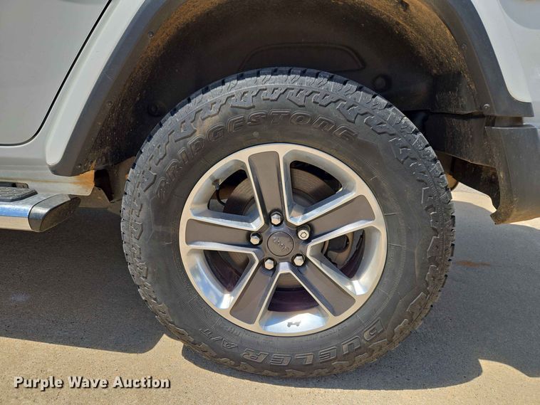 image for item EW0458 2020 Jeep Wrangler Unlimited Sahara SUV