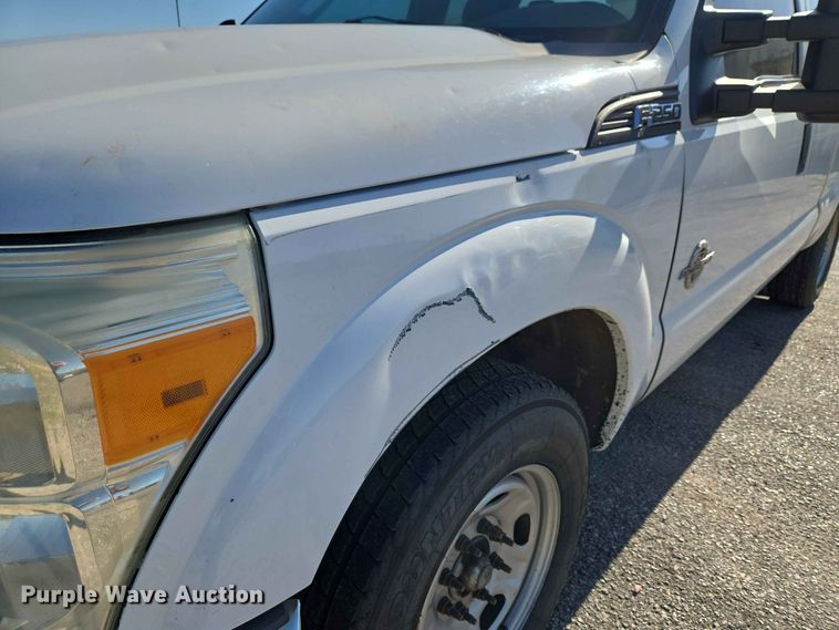 image for item EW0460 2011 Ford F250 Super Duty XL Ext. Cab pickup truck