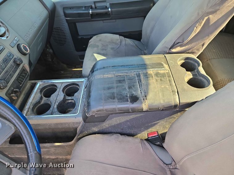 image for item EW0460 2011 Ford F250 Super Duty XL Ext. Cab pickup truck