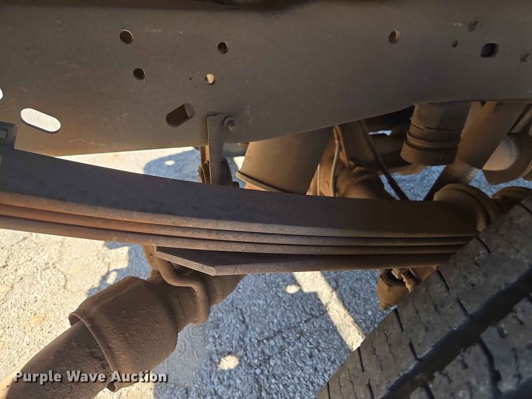 image for item EW0460 2011 Ford F250 Super Duty XL Ext. Cab pickup truck