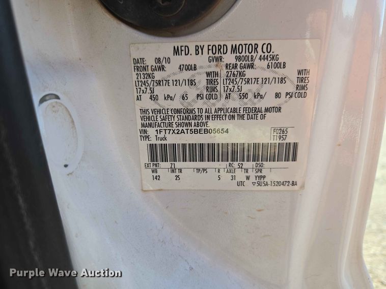 image for item EW0460 2011 Ford F250 Super Duty XL Ext. Cab pickup truck