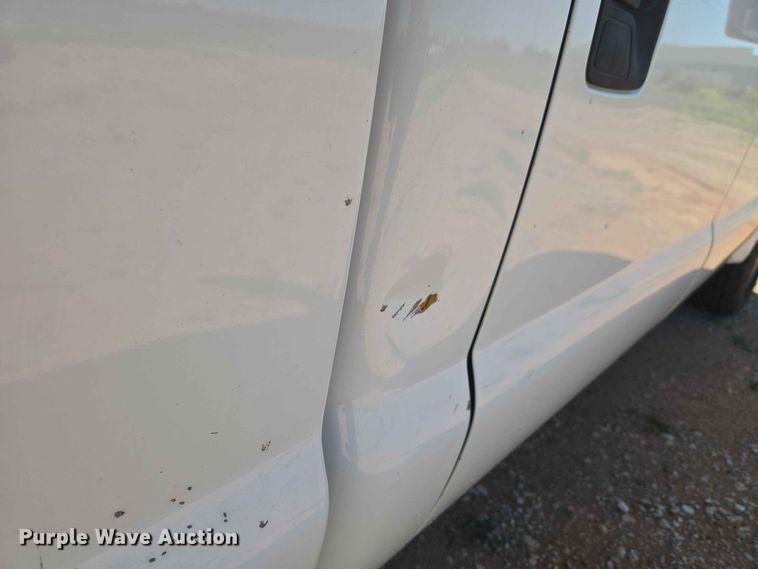 image for item EW0461 2009 Ford F-250 Crew Cab pickup truck