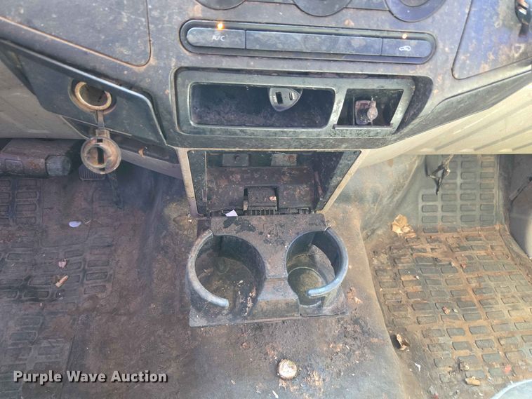 image for item EW0461 2009 Ford F-250 Crew Cab pickup truck