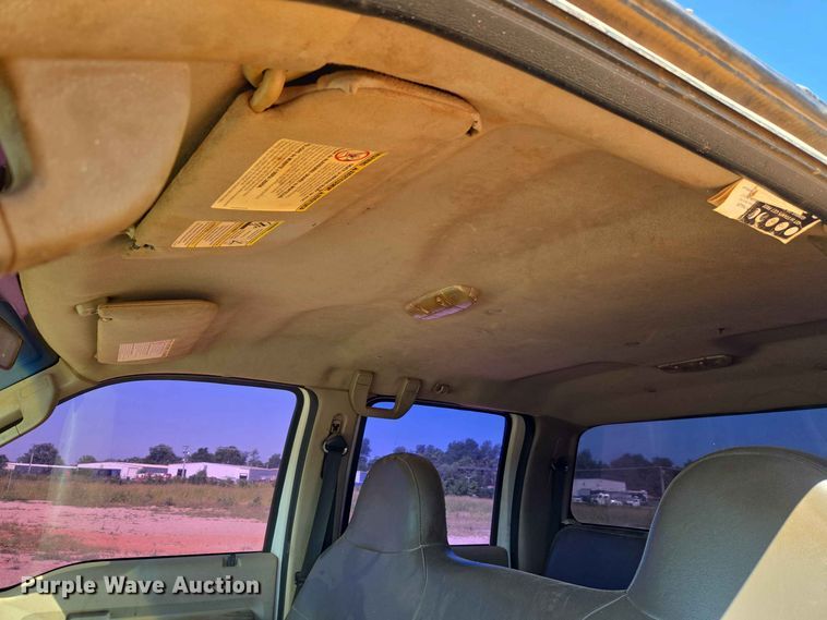 image for item EW0461 2009 Ford F-250 Crew Cab pickup truck