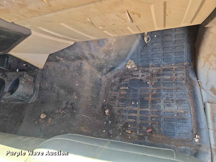 image for item EW0461 2009 Ford F-250 Crew Cab pickup truck