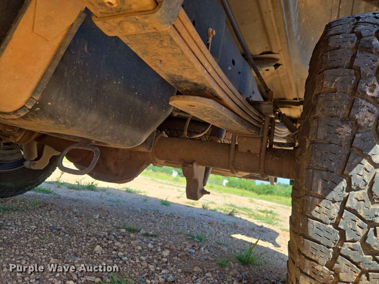 image for item EW0461 2009 Ford F-250 Crew Cab pickup truck