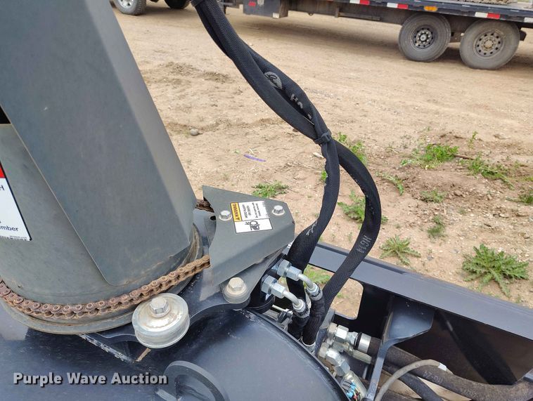 image for item EW1025 2019 Bobcat SB200 skid steer snow blower
